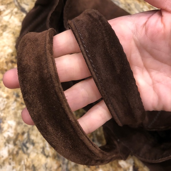 ♥️SOLD♥️PRADA Suede Scamosciato Logo Tote Brown - Picture 6 of 8